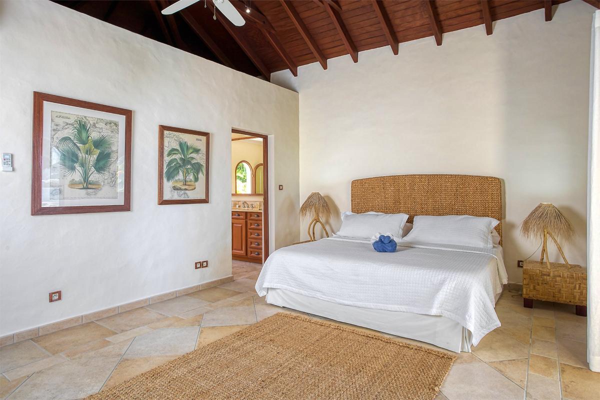 St Martin villa rental with private beach - The bedroom 3